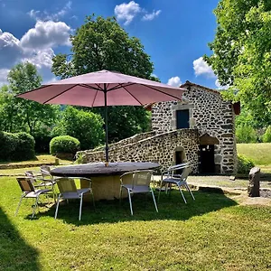 Bed & Breakfast Domaine De La Planche De Melussac